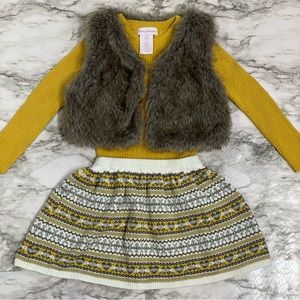 Tommy Bahama Girls 3 Piece Set Size 3T Knit Skirt Long Sleeve Top Faux Fur Vest